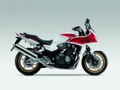 2010 Honda CB1300SA photo
